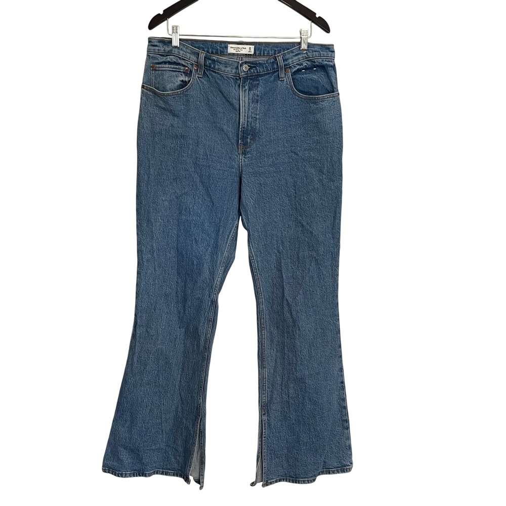 Abercrombie & Fitch Vintage Flare‎ High Rise Jeans Women's Size 32/14L Denim